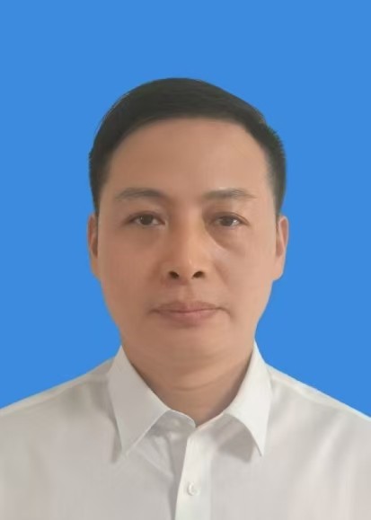 王新华.jpg